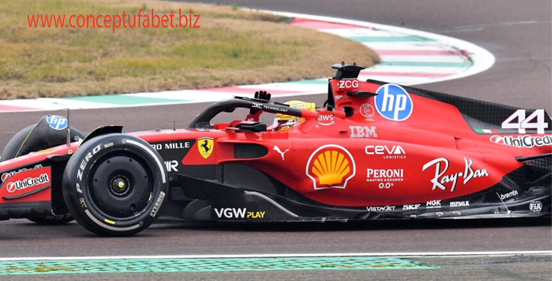 Pembalap Ferrari Lewis Hamilton